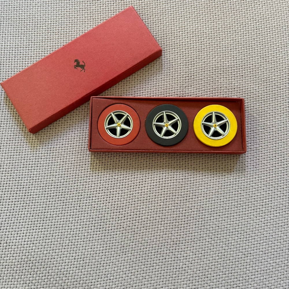 Ferrari wheel eraser set